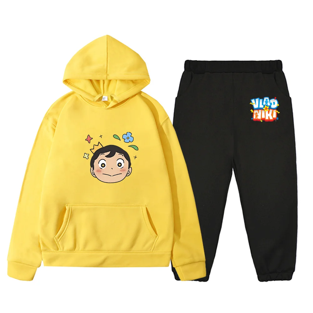 Рисунок 2 - Толстовка с капюшоном и штаны с