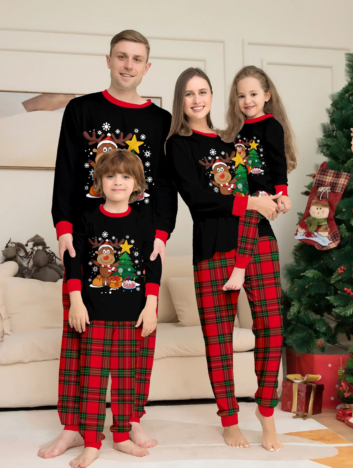 

Рождественские Семейные одинаковые наряды, модель 2023 года, с принтом оленя, для мамы, ребенка, дочери, Рождественская семейная одежда для сна, пижамы