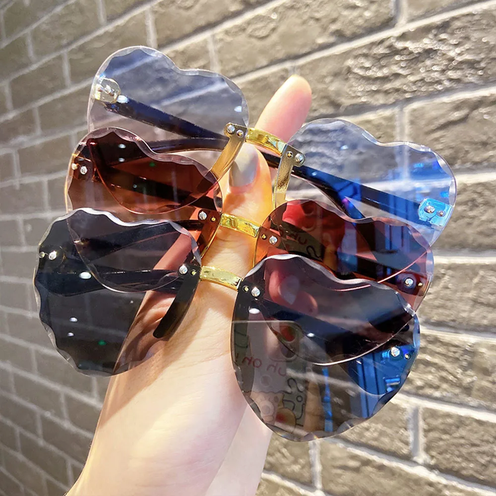 

Ocean Lenses Eyewear Party/Photography Kids Sunglasses Heart-shaped Sun Glasses UV 400 Protection Children Sunglasses Y2K Gifts