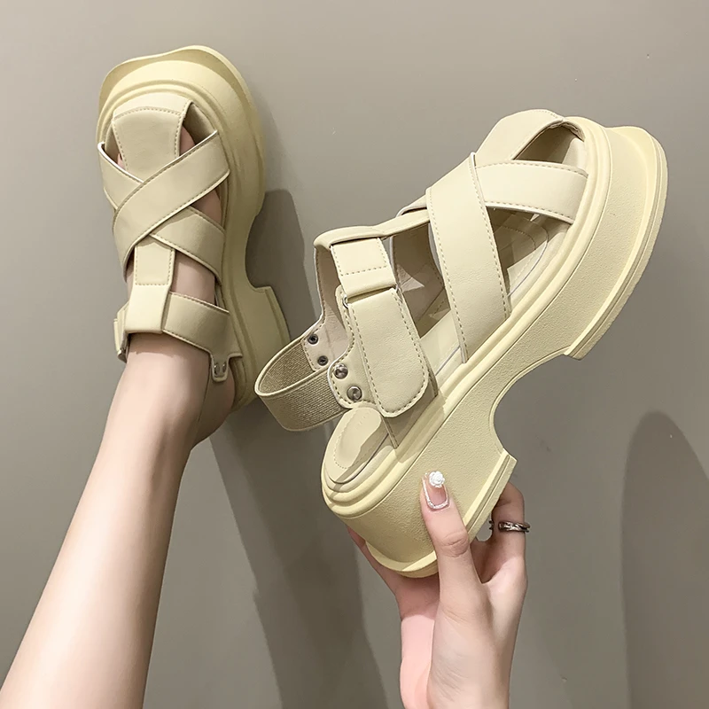 Romeinse Schoenen Vrouwen Hollow 2022 Zomer Mode Luxe Vrouwen Sandalen  Geweven Casual Platform Retro Meisje Sandalen Sandals | АлиЭкспресс