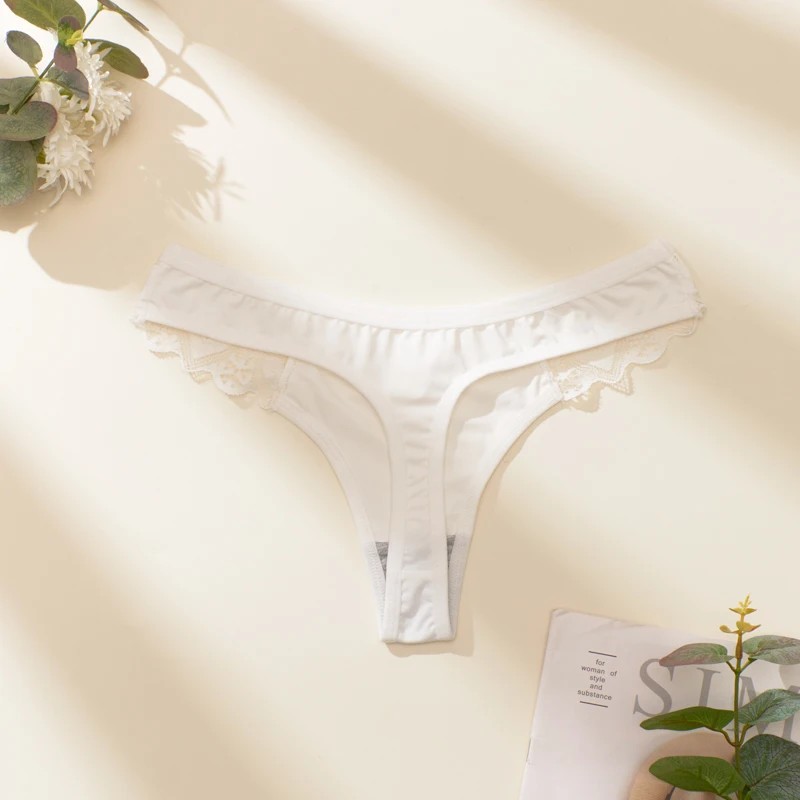 Трусики женские кружевные с низкой посадкой 3 шт.