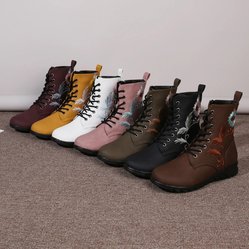 Women Short Leather Boots Ankle Flat Shoes Sneakers Cowboy Chelsea Combat Western Pink White Designer New Rock Vintage Moccasin