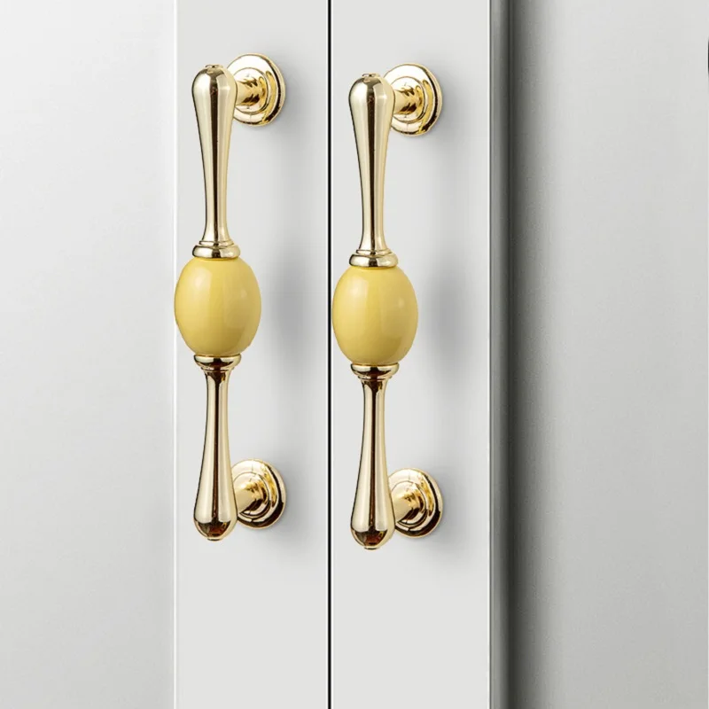 Дверца гардероба в европейском стиле Золотая керамическая ручка Современный
