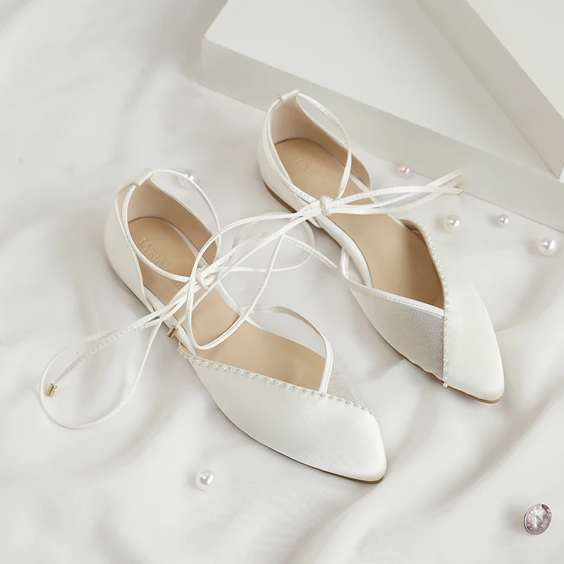 

Spring and summer new soft flat bottom white satin lace bride wedding shoes pointy pearl dress versatile pregnant women sandals