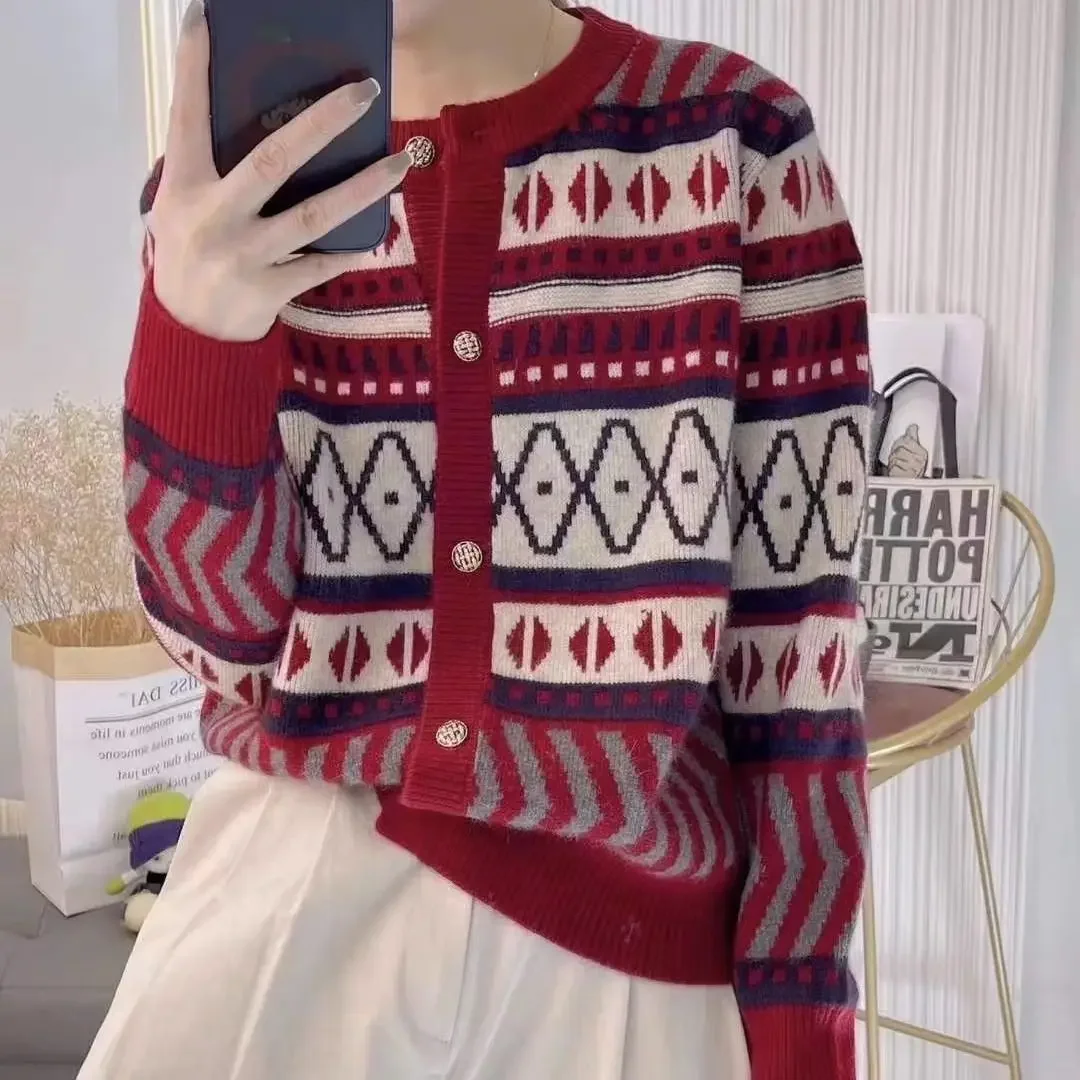 

Winter Button Knitted Top for Women Graphic Ladies Sweaters Round O Neck Striped Cardigan Streetwear Cashmere 2023 Y2k Vintage