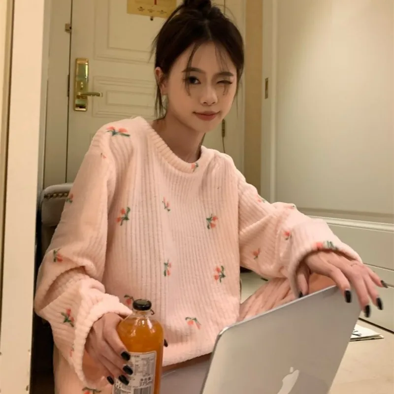 Женский Коралловый Бархатный Пижамный Комплект С Длинными Рукавами И Круглым