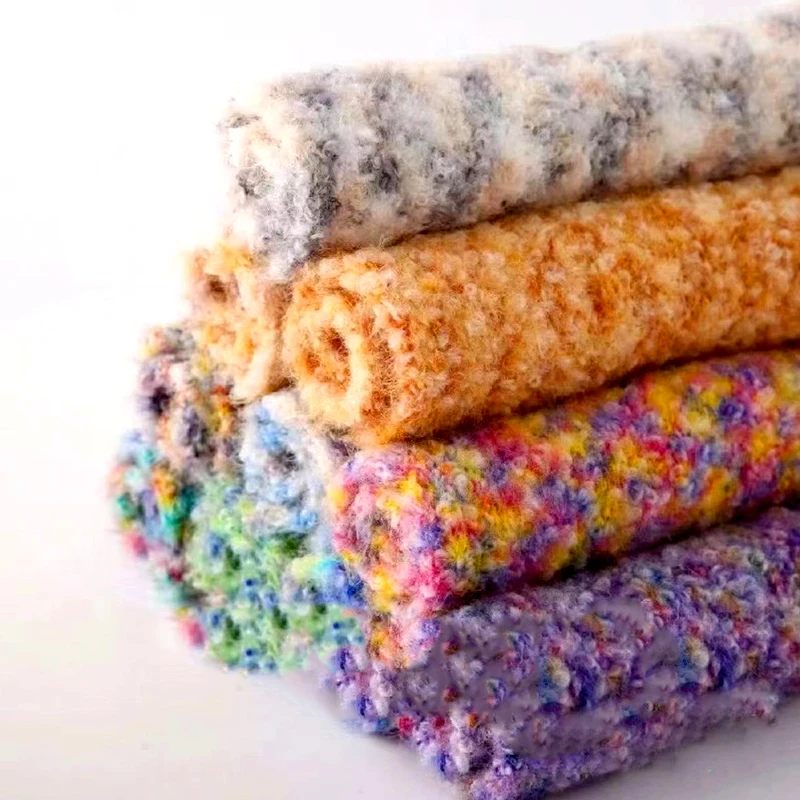 Градиентная цветная вязаная пряжа