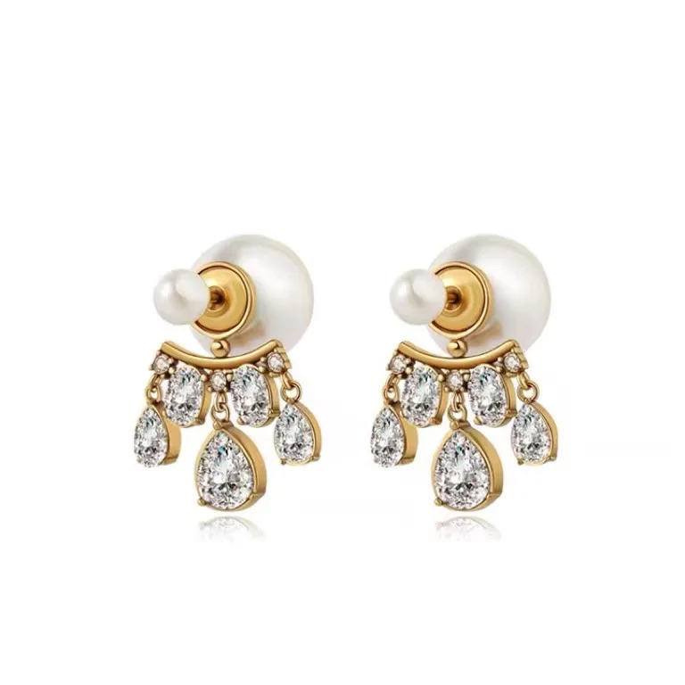 

2023 Retro Jewelry Crystal Tassel Earrings Senior Sense High Quality Copper Simulated Pearl Earrings for Women
