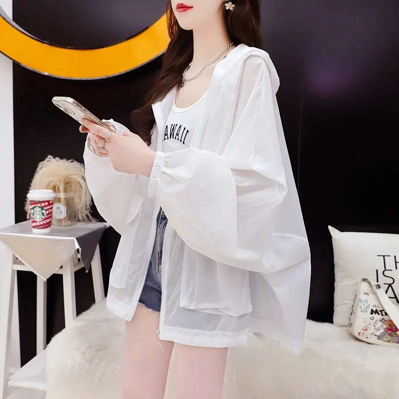 Женская короткая куртка Корейская версия Солнцезащитная одежда с капюшоном