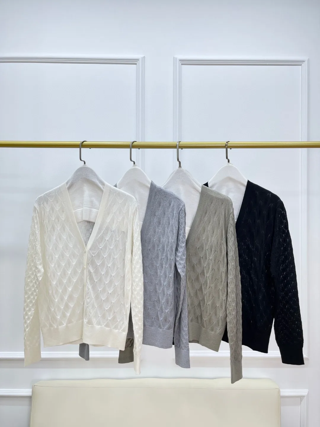 Женский кашемировый кардиган с длинным рукавом