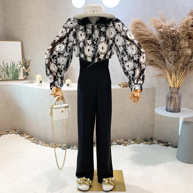

New Women's Clothing 2022 Autumn Loose flowered long sleeve shirt top + chain strap pants overalls two-piece set