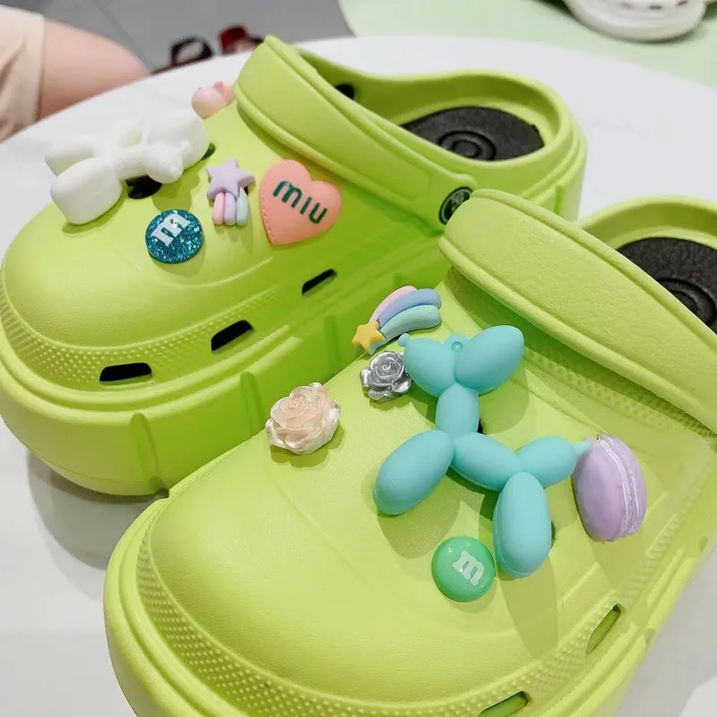 Cute Croc Charms Brand Designer Shoes Charms JIBZ Bling Crocs Accessories Fashion bubble dog Buckle Shoe Decorations 2022 New