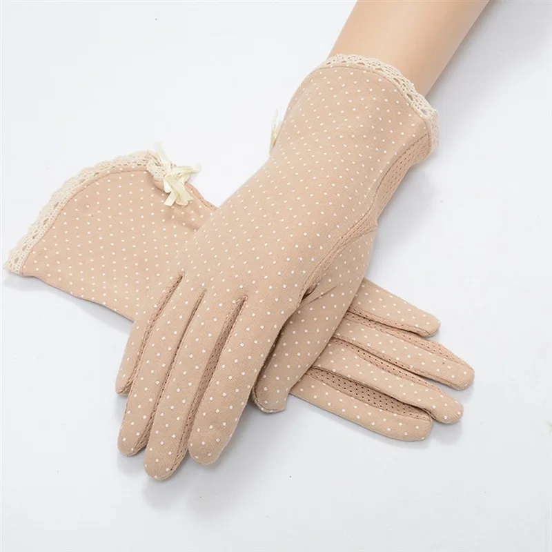 

Women's Fashion Cotton Summer Gloves Lace Patchwork Gloves Anti-skid Sun Protection Driving Short Thin Gloves Dot Women Gloves