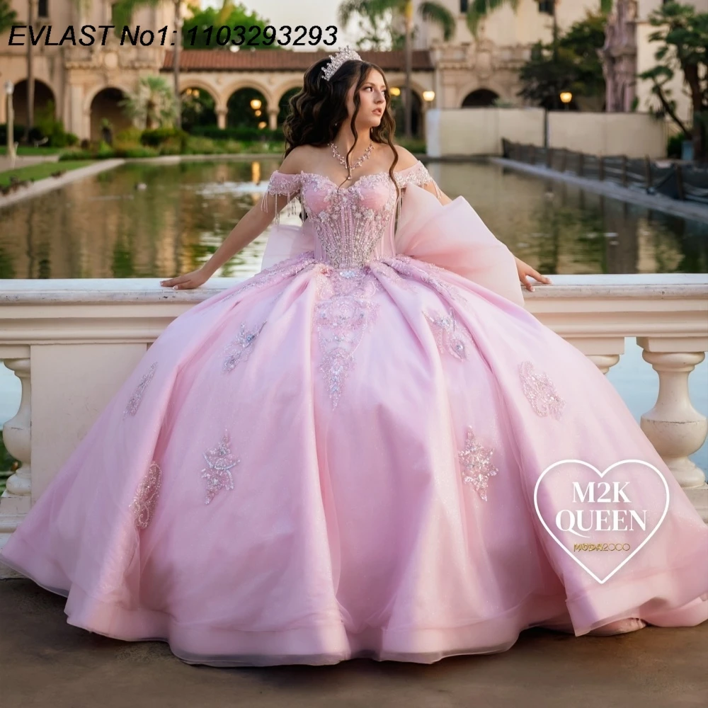 Фото EVLAST индивидуальное мексиканское розовое платье Quinceanera, бальное платье с кружевной цветочной аппликацией и бантом из бисера, Sweet 16, Vestidos De 15 Anos E1QN532 №1
