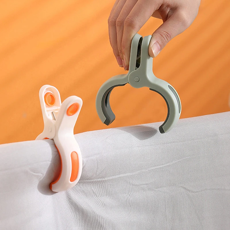 

3pcs/set PP Beach Towel Clips, Large Plastic Windproof Clothes Hanging Peg Quilt Clamp Holder for Beach Chair Cruiser