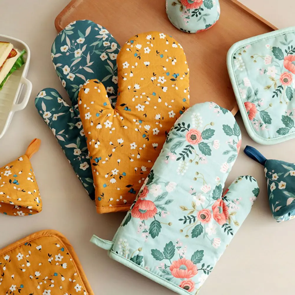 1pcs Cute Floral Pattern Oven Mitts Cotton Heat Resistant Insulation Kitchen Microwave Glove Pot Holder Oven Mitts Baking Gloves