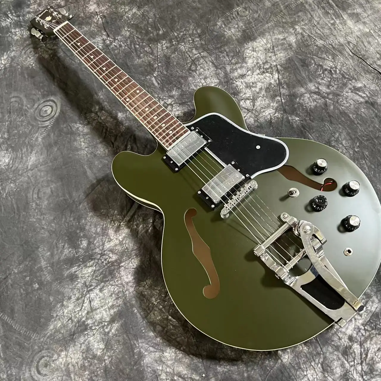 

Semi hollow body Jazz Guitar Rosewood fingerboard mahogany body 6 stings jazz GUitarra