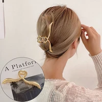 trendy metal hair claw gold silver color crab hair clip for women girl headwear vintage geometric large hairpin hair accessories