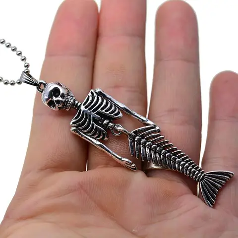 Ожерелье-цепочка из бисера на Хэллоуин с подвеской в виде скелета русалки