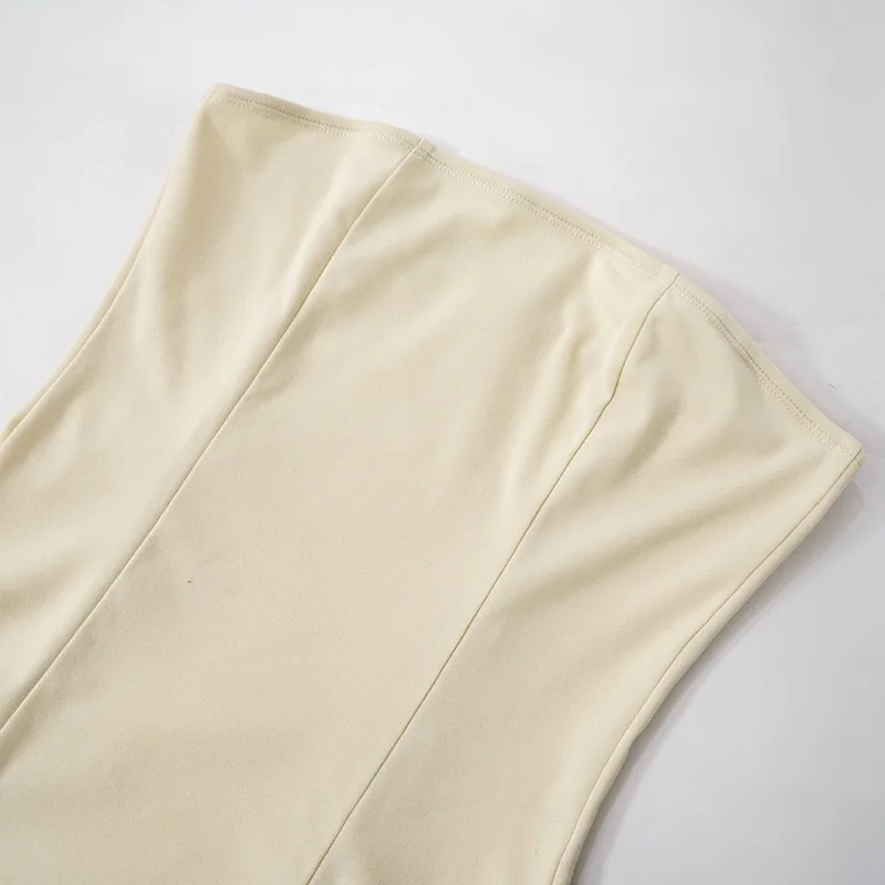 Светло-желтое льняное платье для женщин