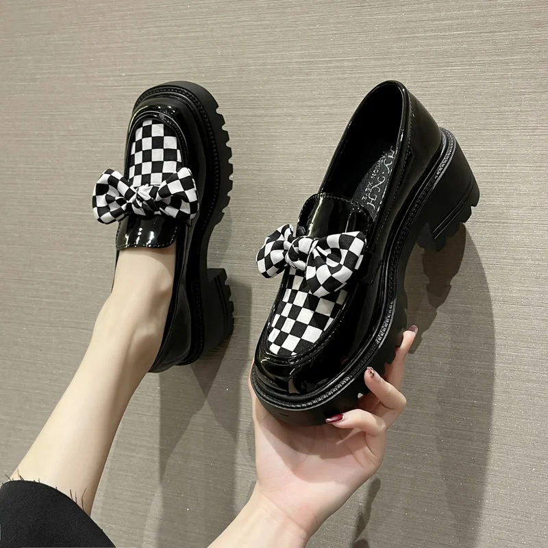 

Women's single shoes casual thick heels shoe high heels autumn British style small leather shoes college style Mary Jane shoes