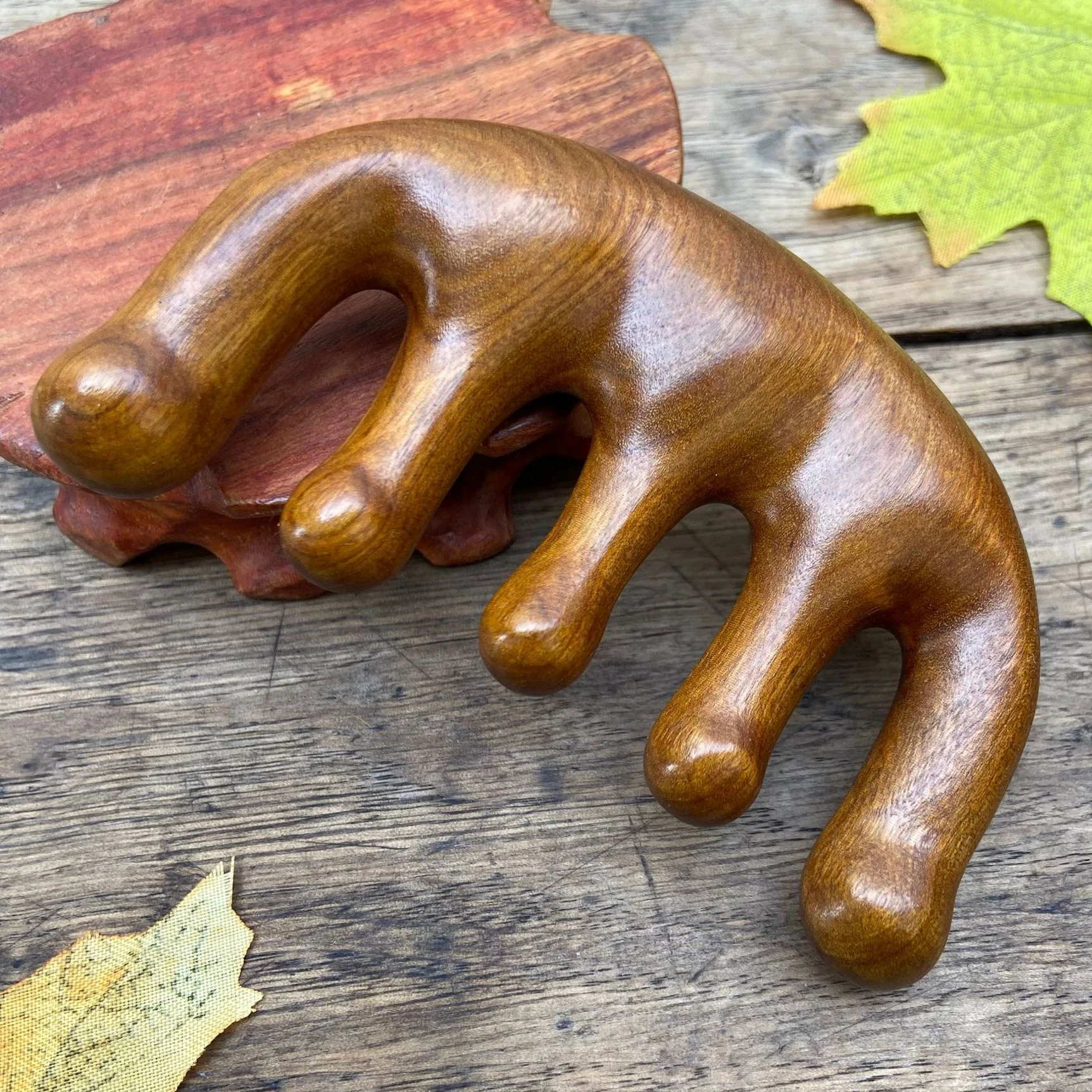 

Sandalwood Five-finger Meridian Massage Anti-screw Comb Activity Gym Curly Hair Brush Gift Birth Health Care Tools for Women