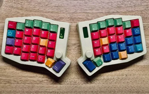58 Sofle Split Keyboard Kit Custom Diy Беспроводная Bluetooth-клавиатура со светодиодным экраном