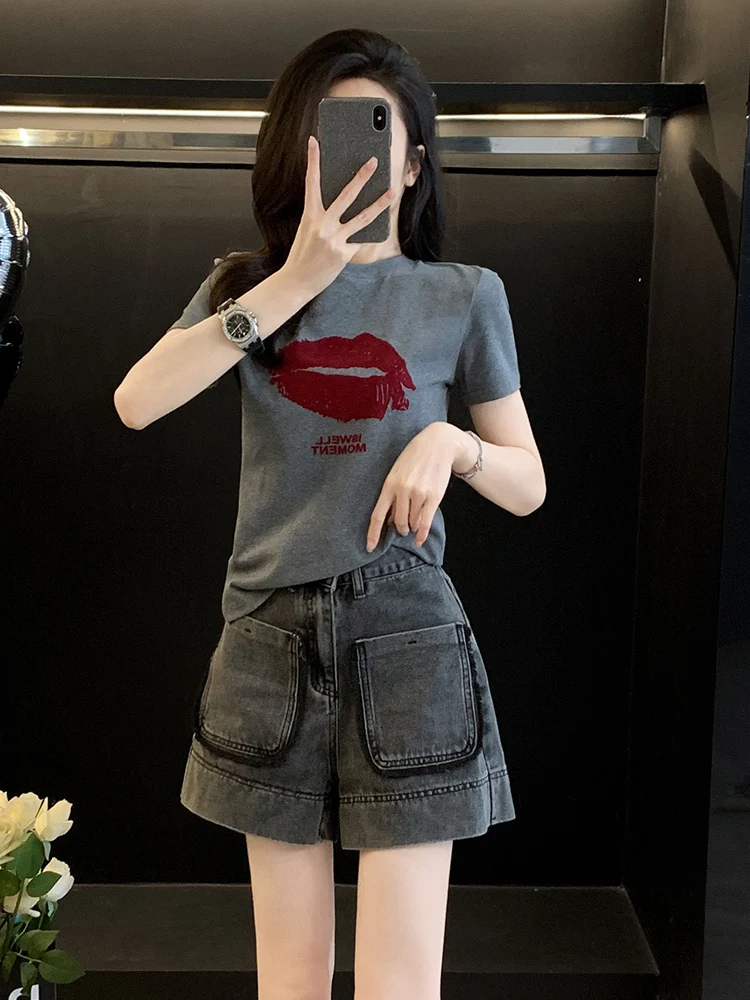 Комплект европейских товаров для женщин Лето 2024 Новинка стройнящие шорты с