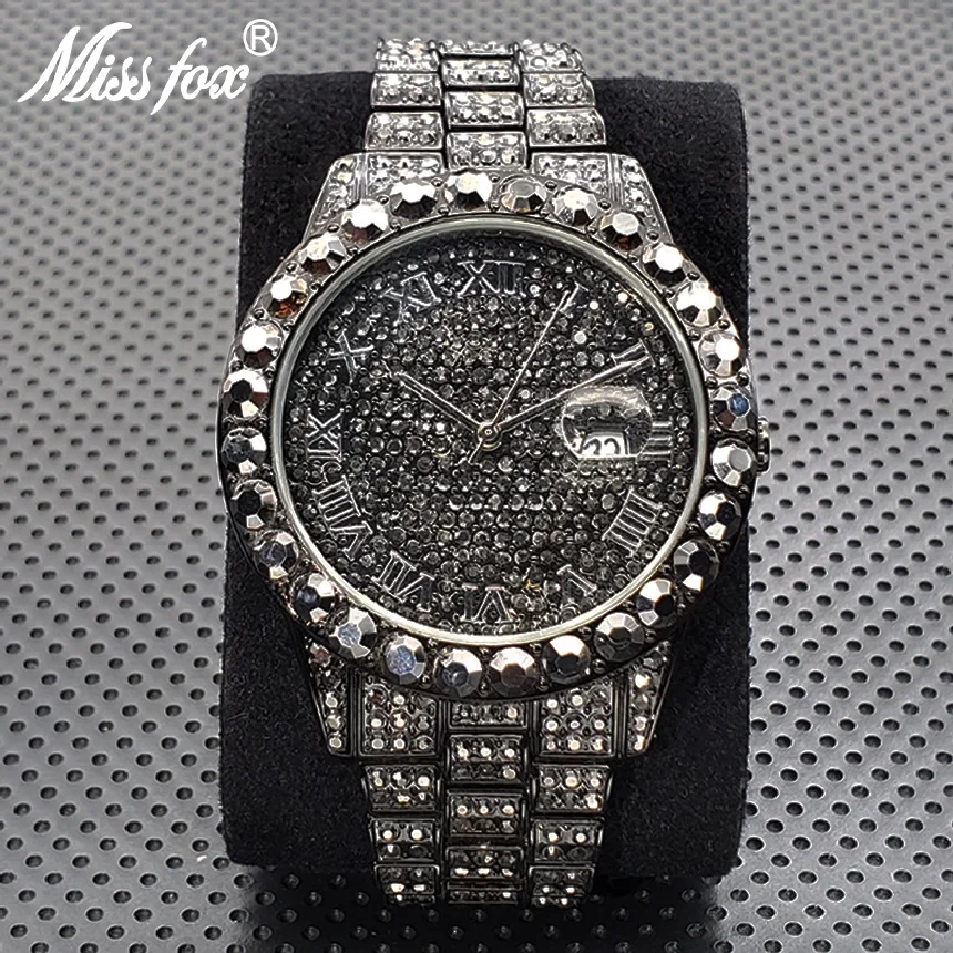 

Stylish Black Crytal Watch For Men Unique Full Paved Diamond Quartz Timepiece Top Brand Fashion Bling Ice Out Male Hip Hop Clock