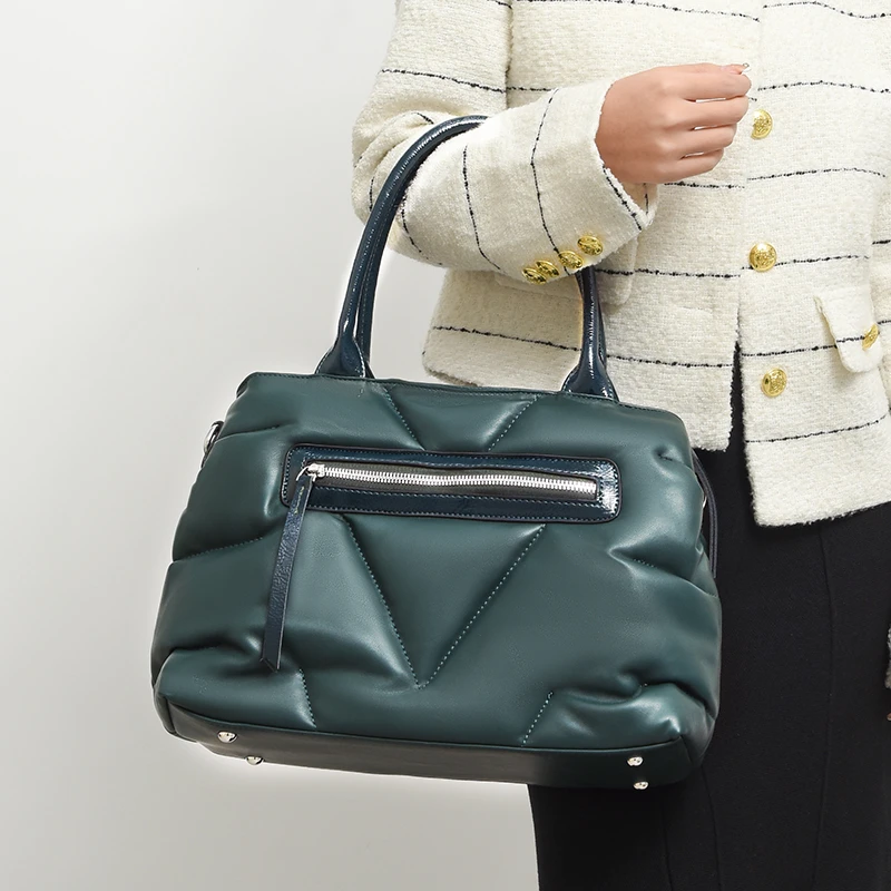 2023 New Winter Large Capacity Casual Totes High Quality Fashion Shoulder Messenger Bags Famous Design Women Purse And Handbags