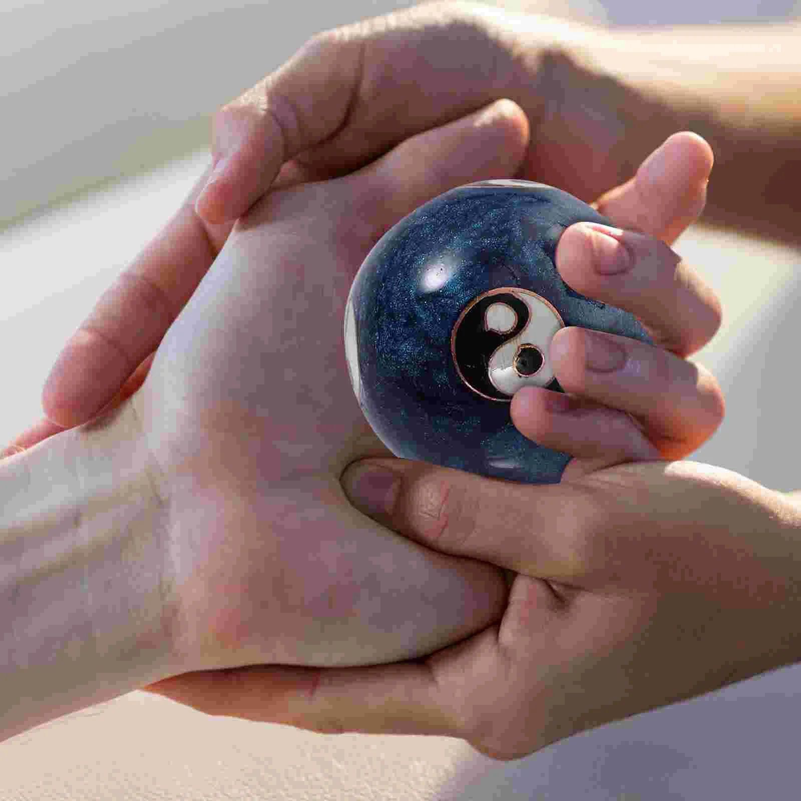 Рисунок 3 - Шарики для массажа рук