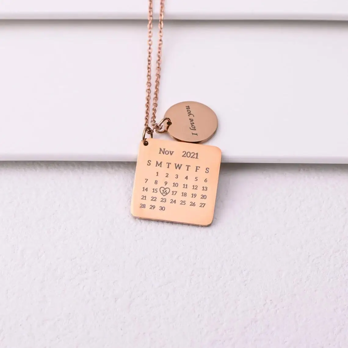 Ожерелье из нержавеющей стали с гравировкой даты и календаря |