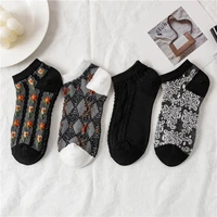 4 pieces of 4 colorsretro black cotton womens japanese court embossed socks tide summer thin boat socks literary students new