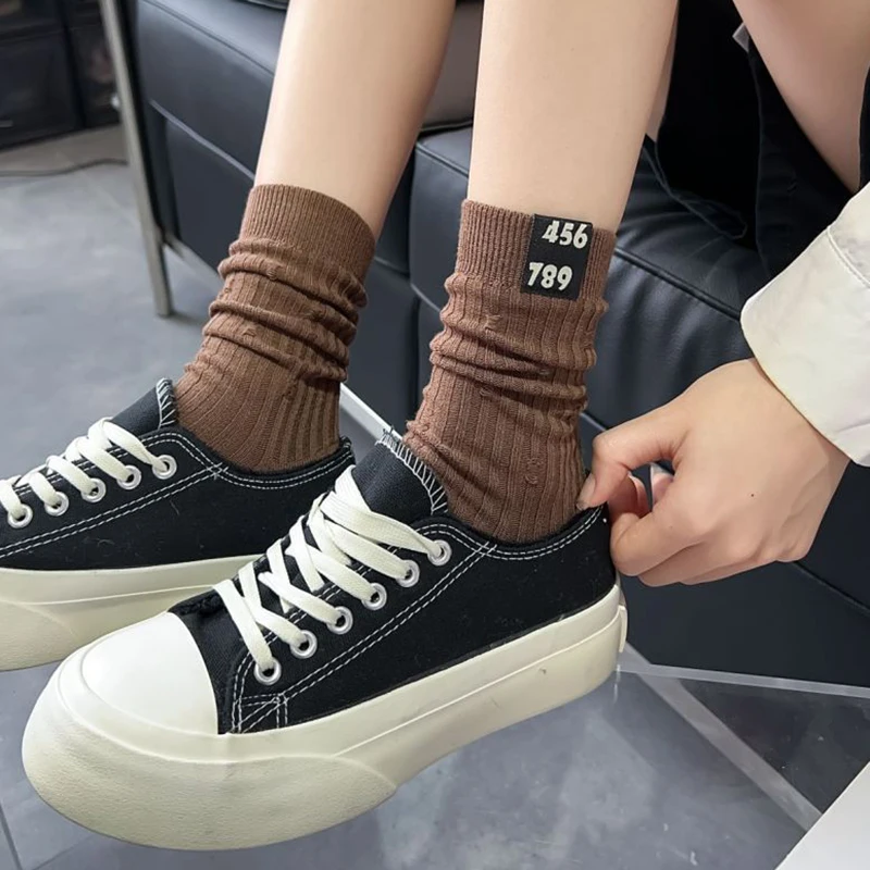 5 Pair Letter Labeling Luxury Designer Women Socks Set Long Cotton Cute Breathable Cycling Socks Sokken Fashion New Solid Color