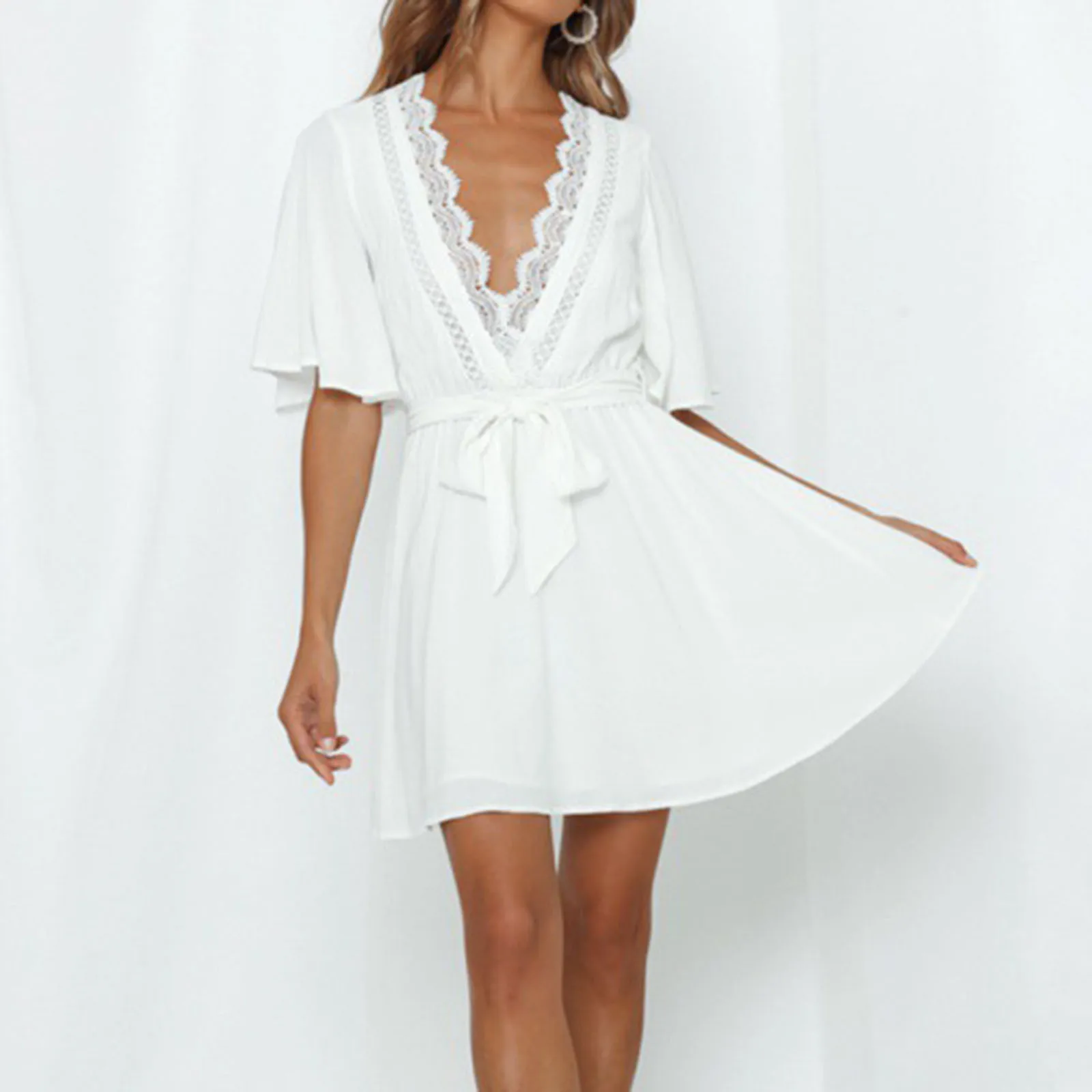 

Женское пляжное мини-платье с высокой талией, повседневное свободное однотонное платье-трапеция с V-образным вырезом и кружевной отделкой, ...