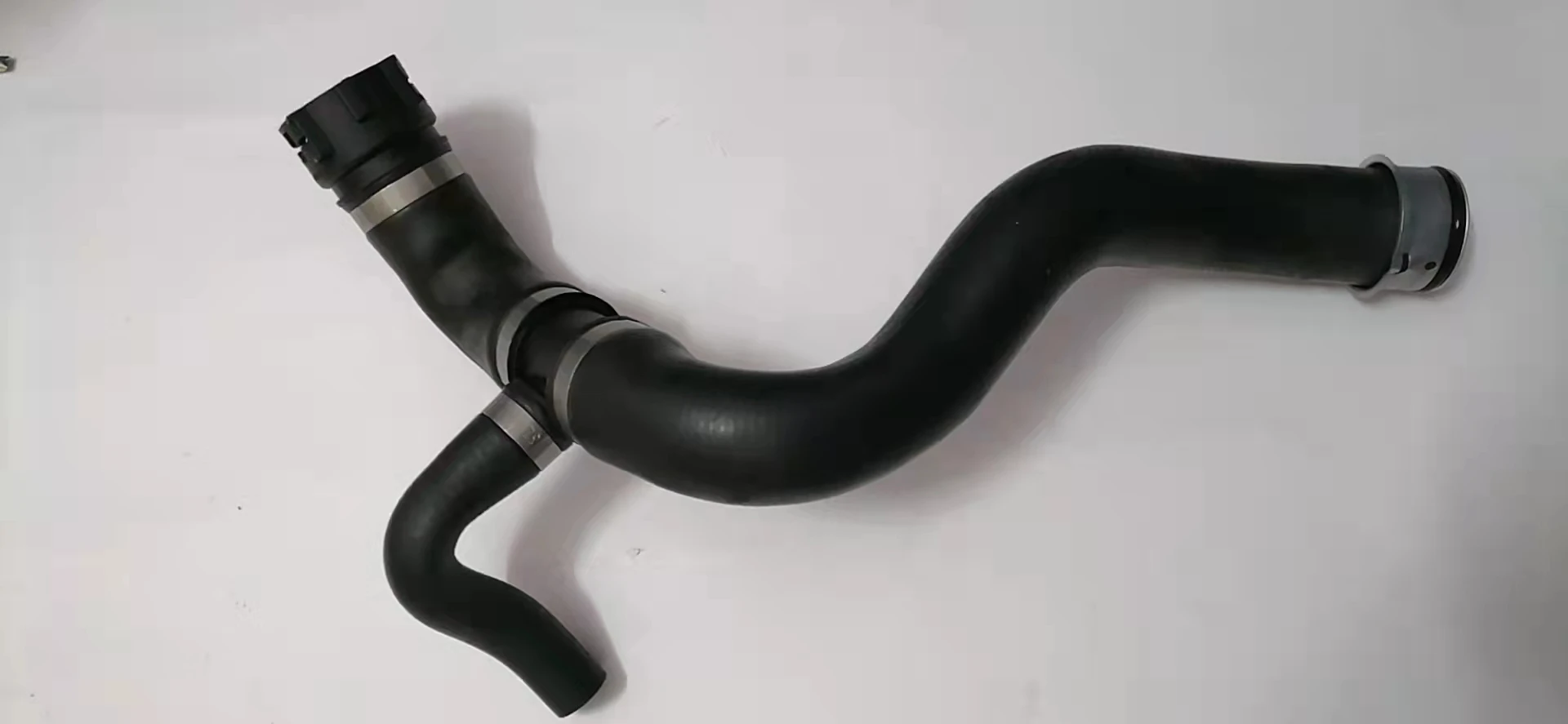 

A1665008675 Coolant Liquid Rubber Hose 1665008675 For Mercedes Benz ML/GL/GLS/GLE 320/400/450 Water Pipe Hose Free Shipping