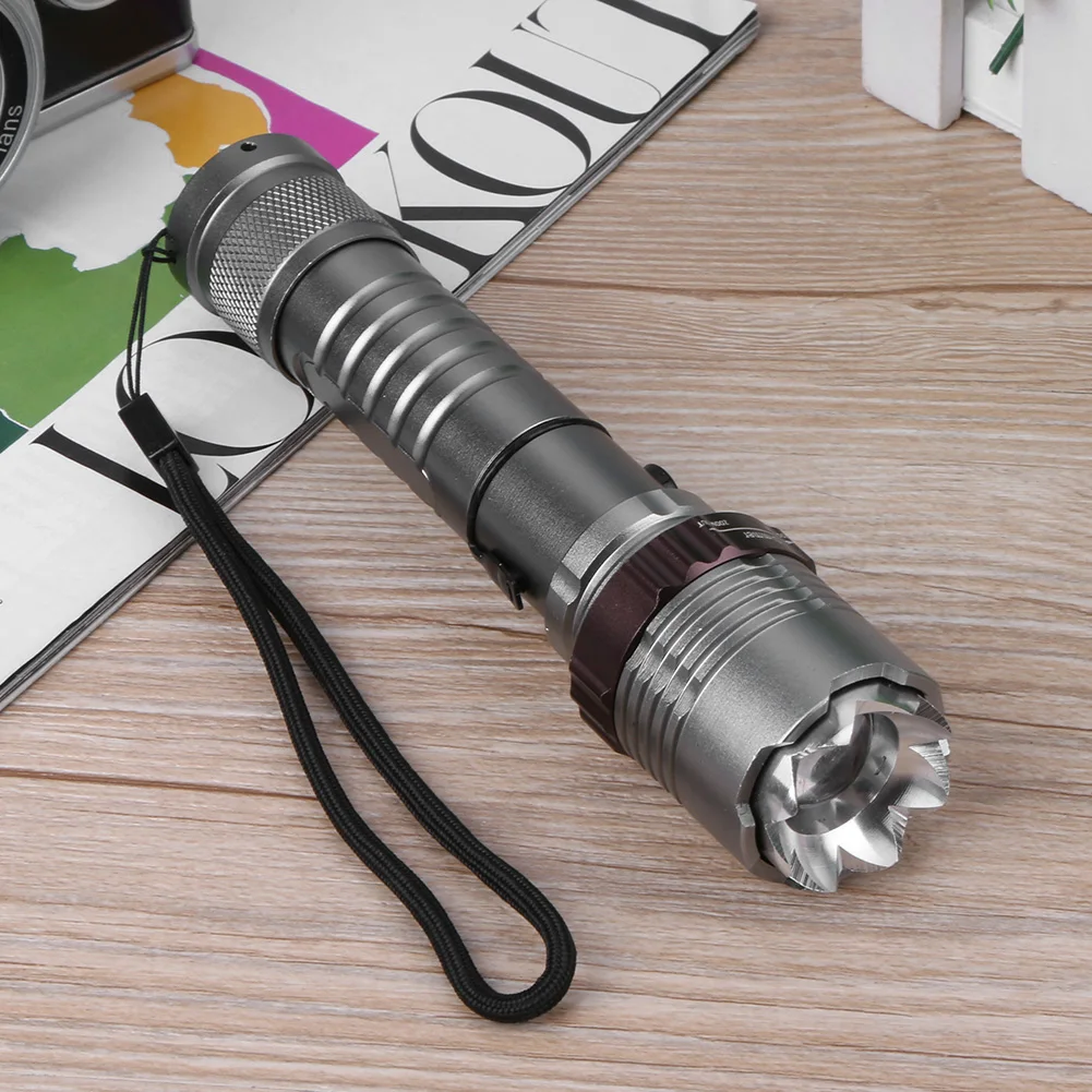 

1000LM LED XM-L T6 Flashlights Zoomable LED Torch Lamp Multifunctional Outdoor Hiking Fishing Light Accessories