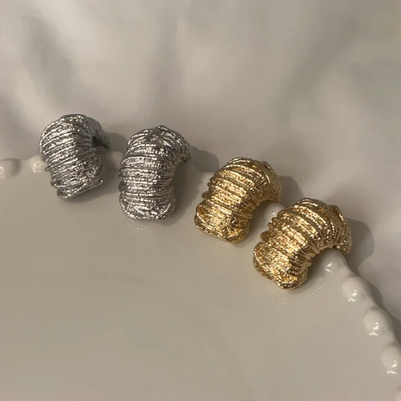 Модные ювелирные изделия винтажные темпераментные металлические серьги для