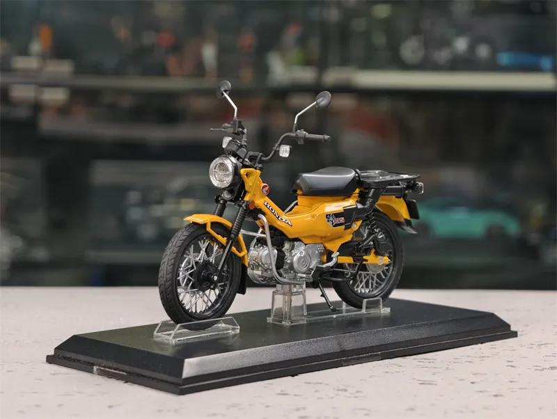 Фото Модель мотоцикла Honda CT125 из литого металла Aoshima, масштаб 1:12 №4