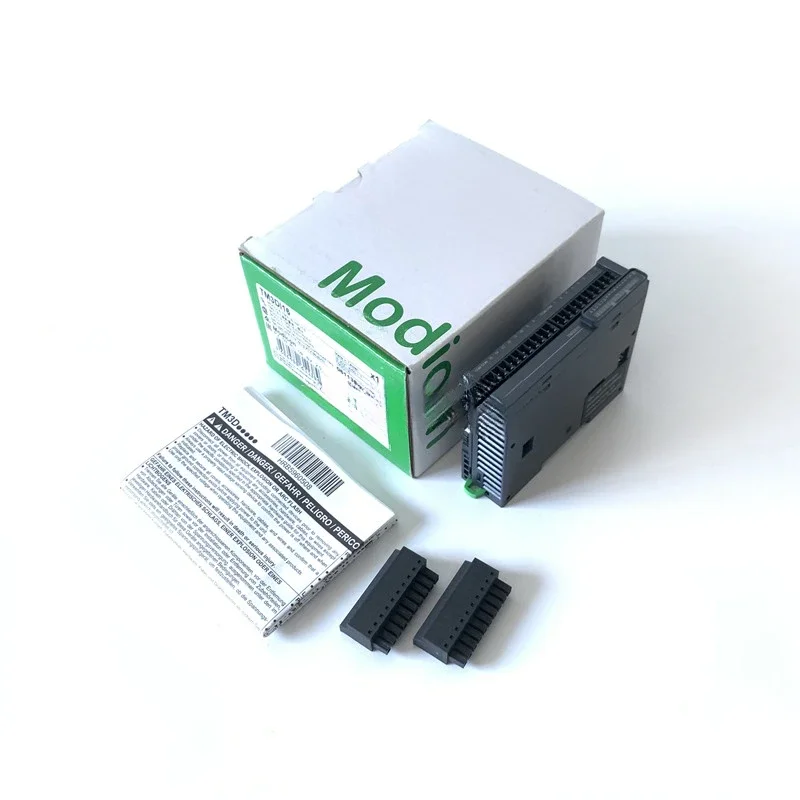 Модуль ПЛК TM3DI16 TM3DQ8R TM3DM8R TM3DQ16T TM3DQ8T TM3DQ16R TM3XTRA1 TM3XREC1 TM3DM24R TM3TI4 TM3TI4G Совершенно новый