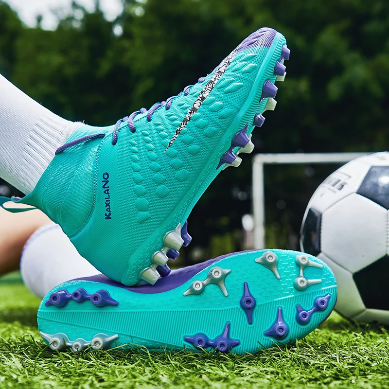 QQ-2099 Ultralight Mens Soccer Shoes Non-Slip Turf Soccer Cleats for Kids High-top TF/FG Training Football Boots Chuteira Campo