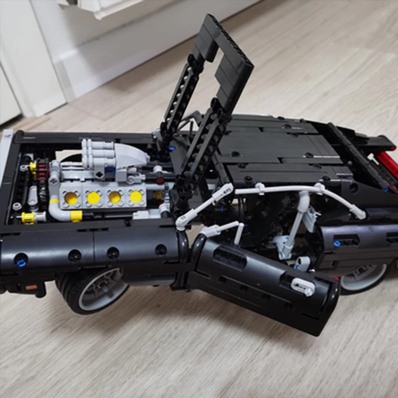 1077 шт. конструктор Dodge Charger гоночный автомобиль