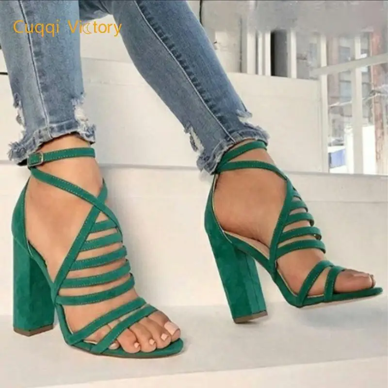 

Brand New 2022 Big Size Summer White Goth High Heels Sexy Party Chunky Platform Sandals Shoes Women