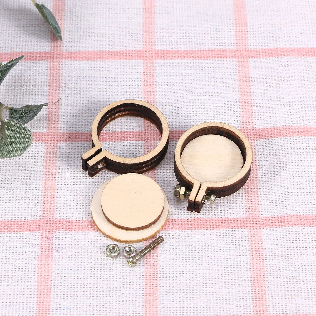 

Embroidery Hoops Frame Wooden Cross Mini Hoop Ring Diy Pendant Buttons Small Wood Ornament Circle Craft Sewing Button Drop