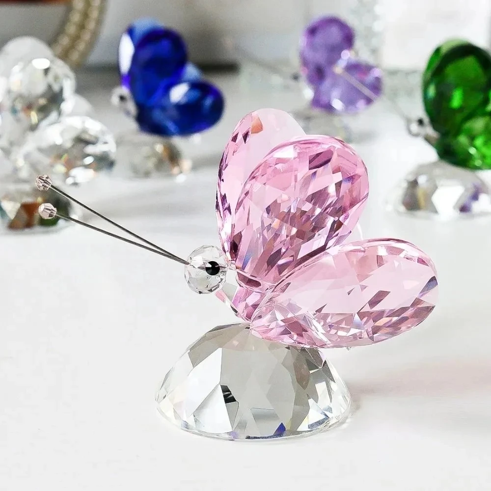 

Elegant Butterfly Crystal Glass Animal Figurines Paperweight Art Craft Table Ornament Home Office Wedding Decor Xmas Kids Gift