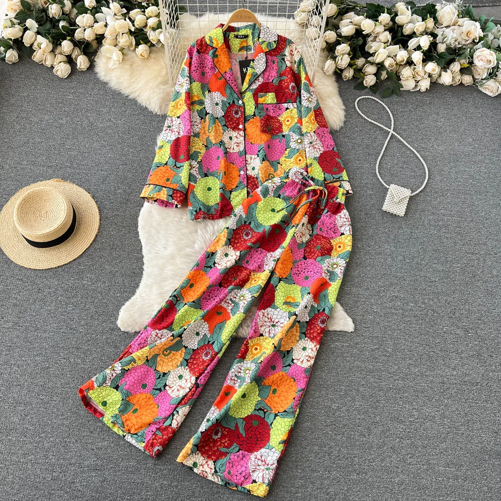 

Autumn New Floral Print Pattern Magnanimous Lapel Loose Shirt Plus Wide Leg Casual Pants Two-piece Set Woman