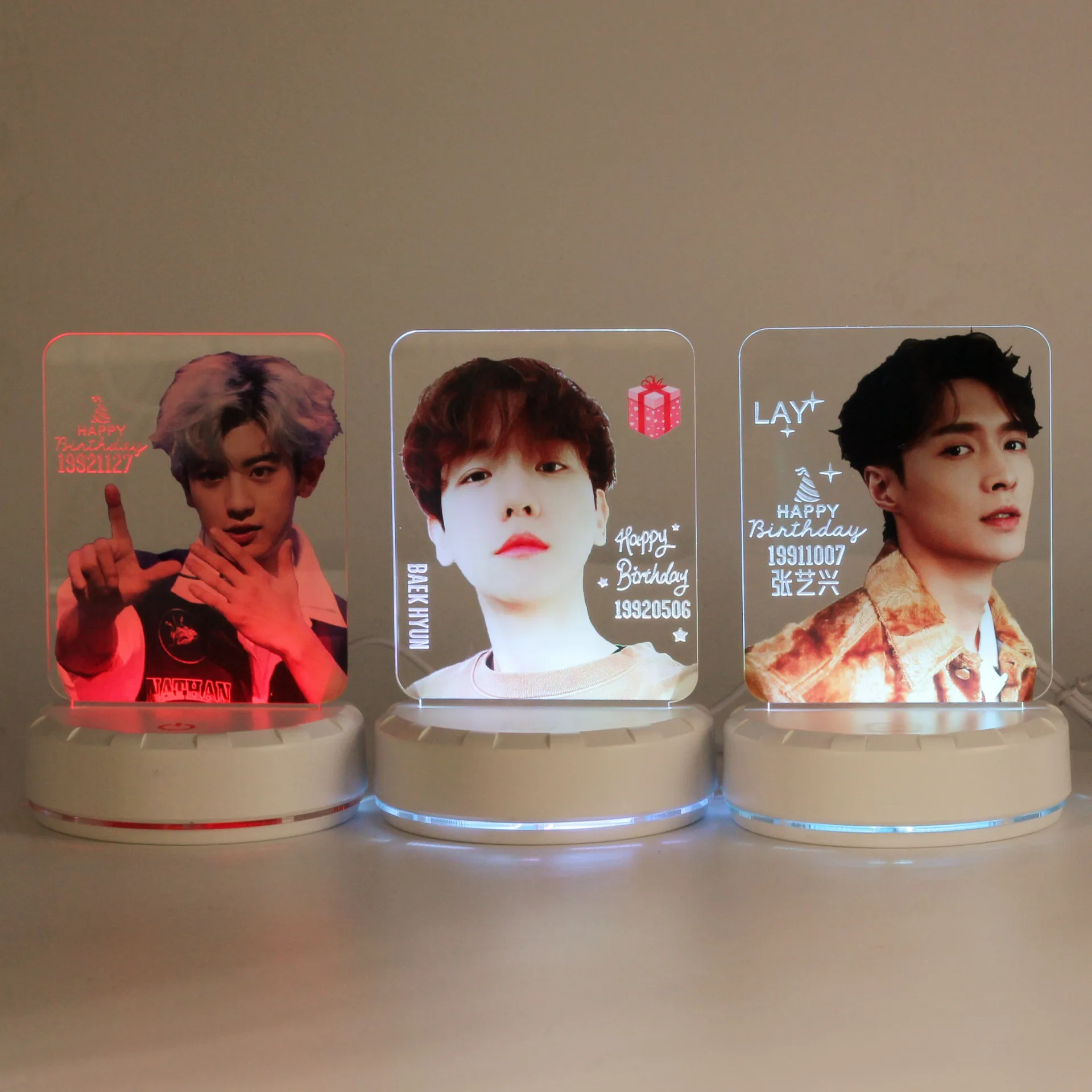 

Kpop Merch EXO LED Night Lights Decorative Acrylic 3D Lamps Desktop Bedside Table Light Anime Bedroom Decor Idol Photocards Gift