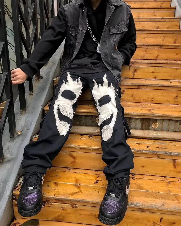 

Retro High Street Skull Patchwork Jeans Mens Washed Baggy Gothic Fashion Cargo Pants Women Y2k Straight Casual Wide Leg Trousers