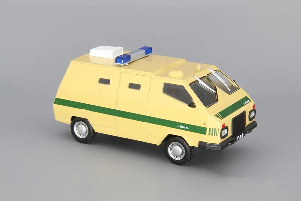 RAF LABBE MONEY TRANSPORT (USSR RUSSIAN) 1987 | РАФ-ЛАББЕ ИНКАССАЦИЯ АВТОМОБИЛЬ НА СЛУЖБЕ #4
