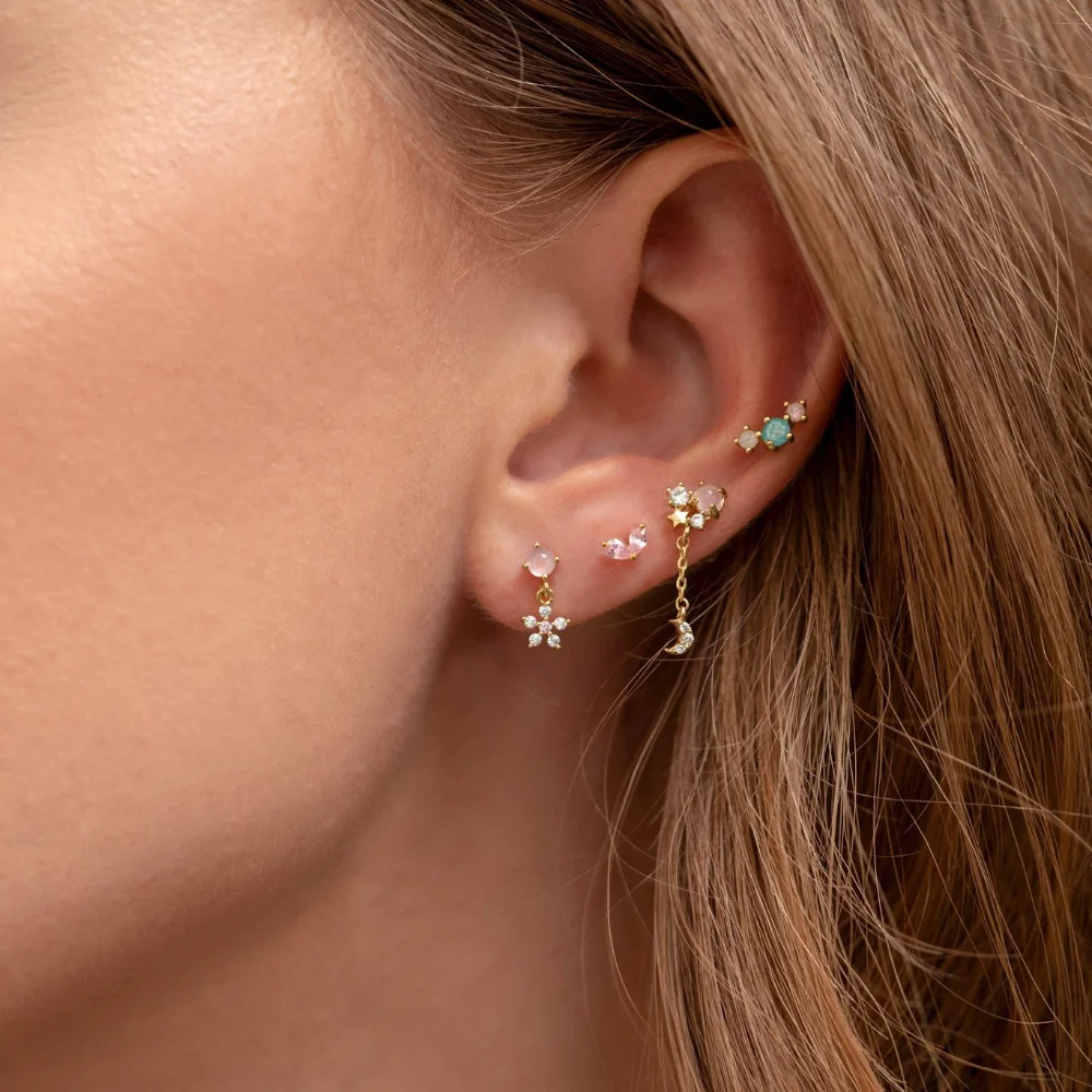 Женские серьги-гвоздики с фианитом в форме звезды и Луны